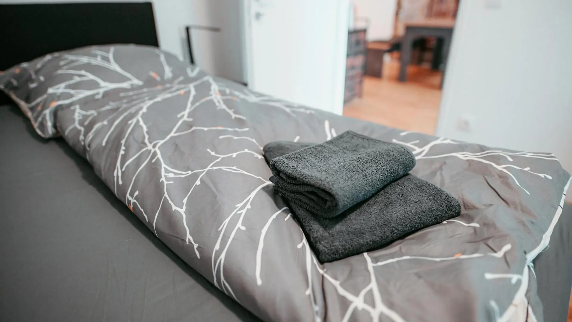 Vienna Cosy Apartment 107 0*,